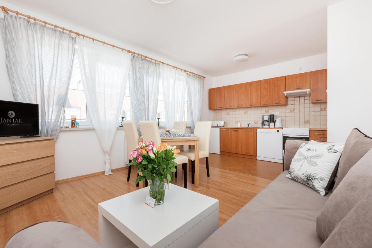 Jantar Apartamenty - Wylotowa 코워브제크 외부 사진